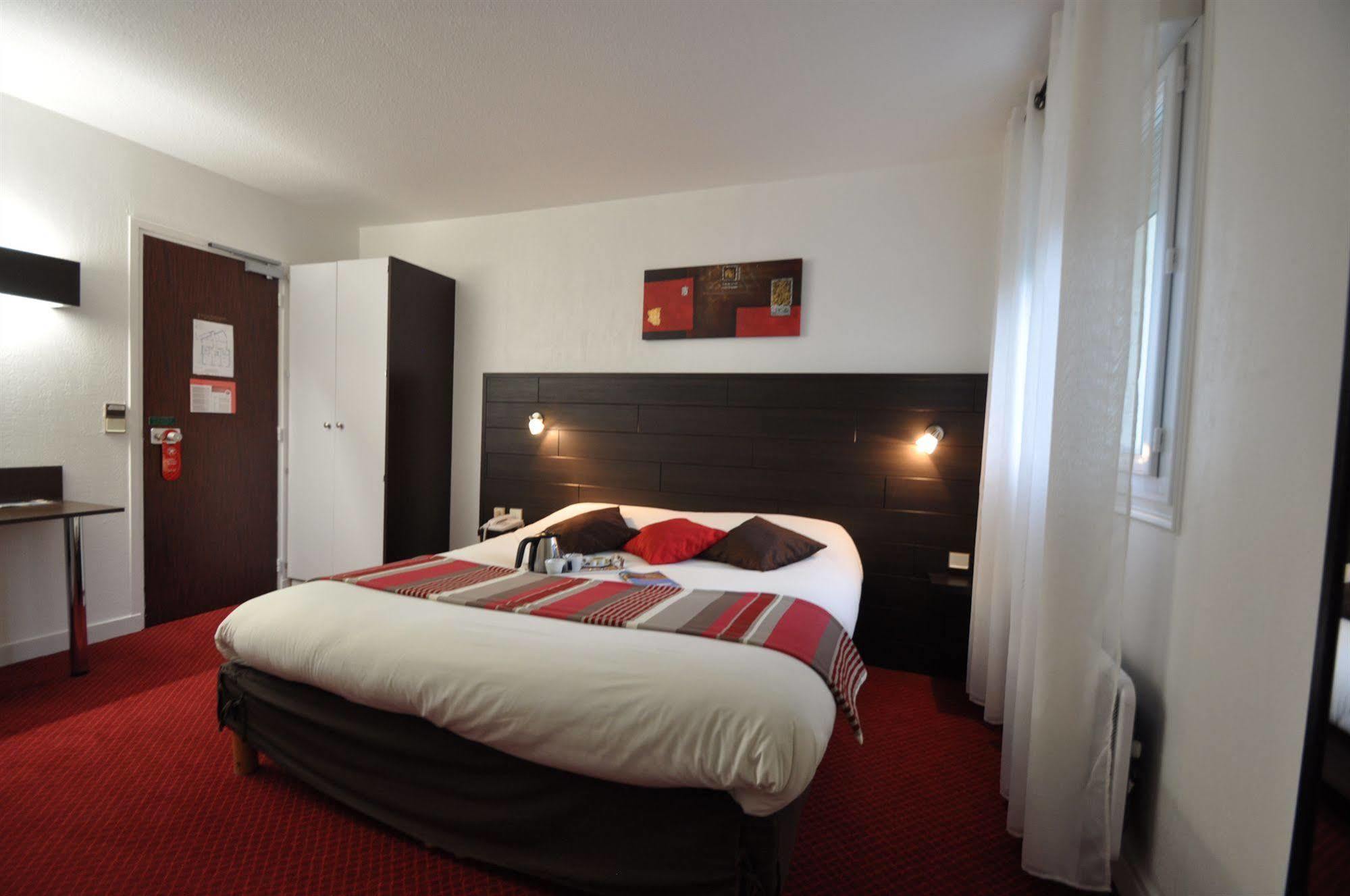 The Originals City, Hotel Du Chateau, Pontivy Ngoại thất bức ảnh