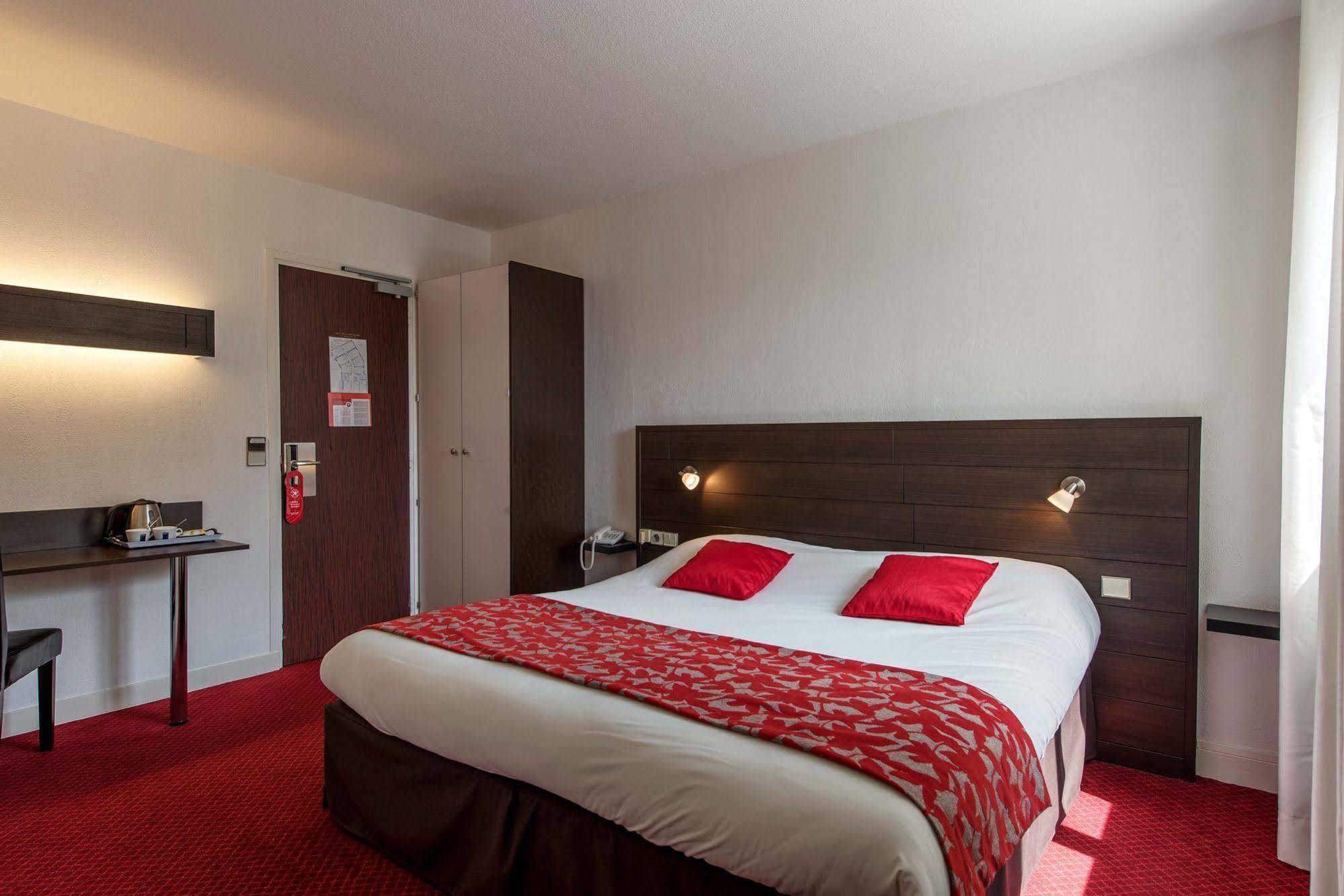 The Originals City, Hotel Du Chateau, Pontivy Ngoại thất bức ảnh