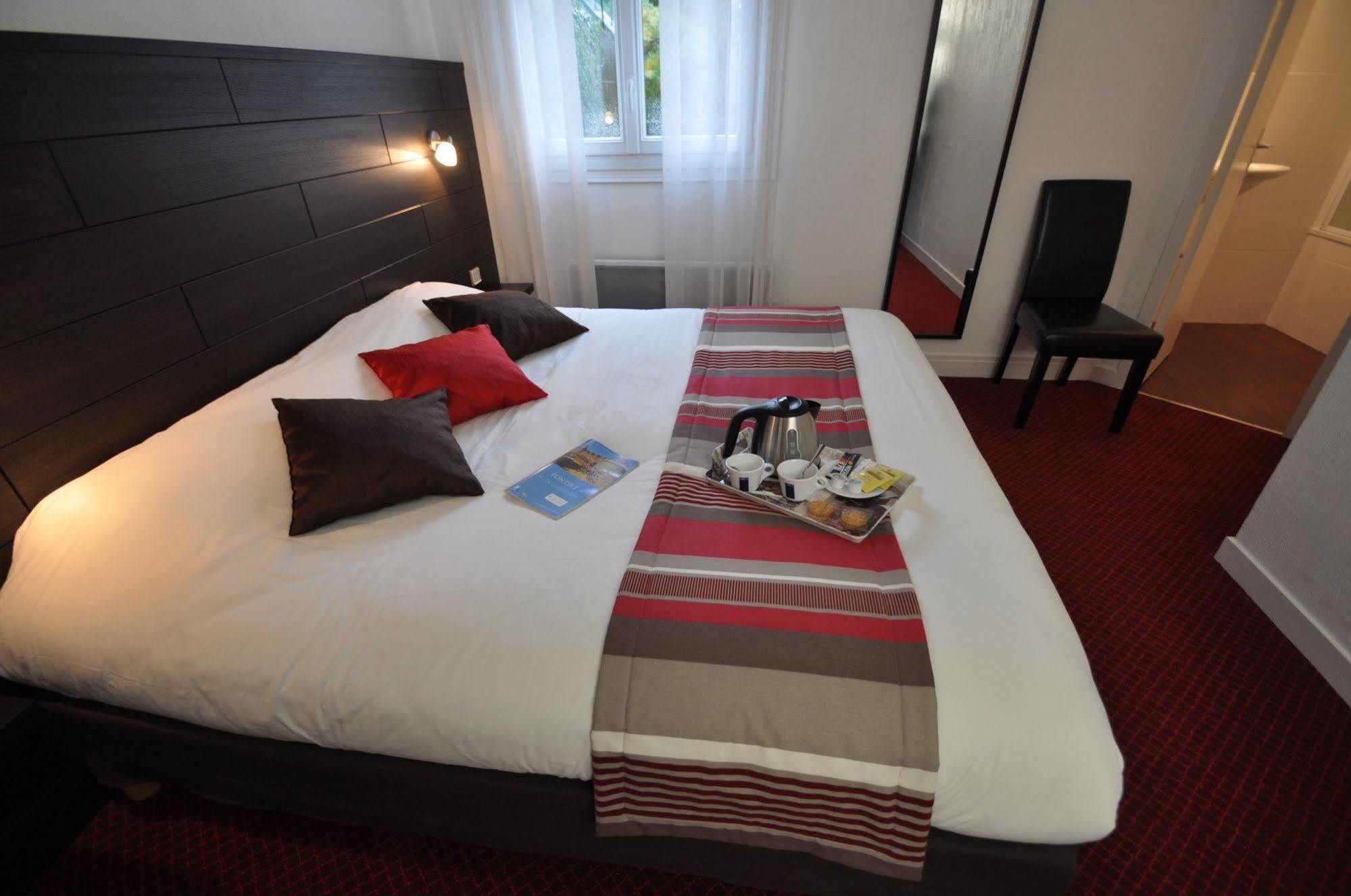 The Originals City, Hotel Du Chateau, Pontivy Ngoại thất bức ảnh